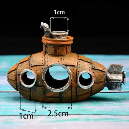 TAILSOFHOME Vintage Aquarium Shipwreck Resin Boat Decoration