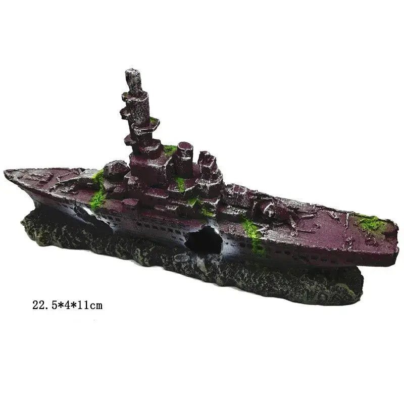 TAILSOFHOME Vintage Aquarium Shipwreck Resin Boat Decoration