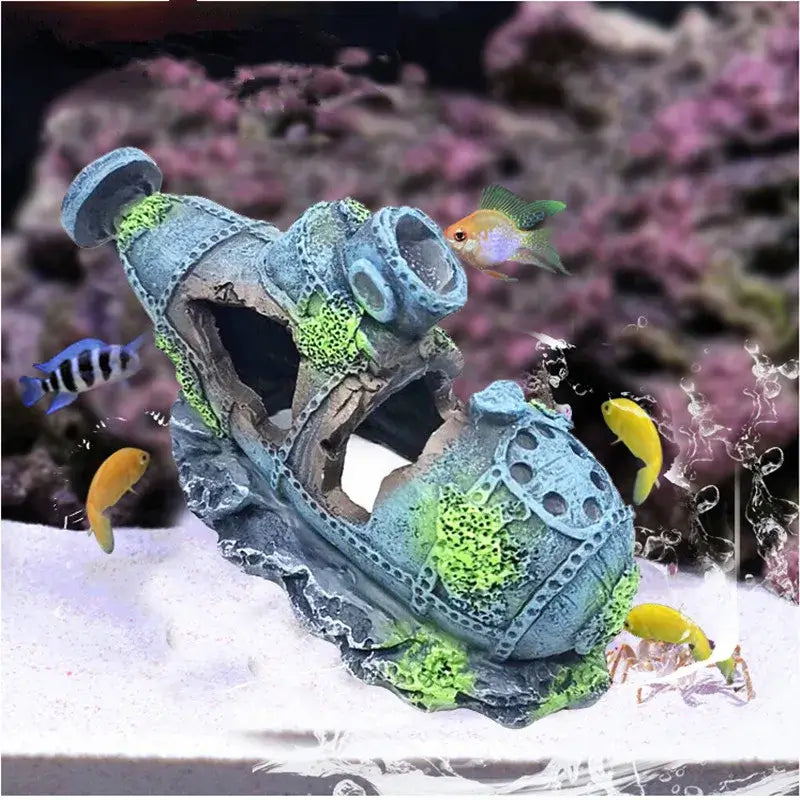 TAILSOFHOME Vintage Aquarium Shipwreck Resin Boat Decoration