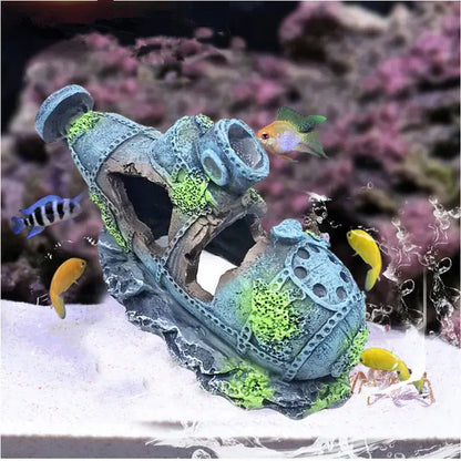 TAILSOFHOME Vintage Aquarium Shipwreck Resin Boat Decoration